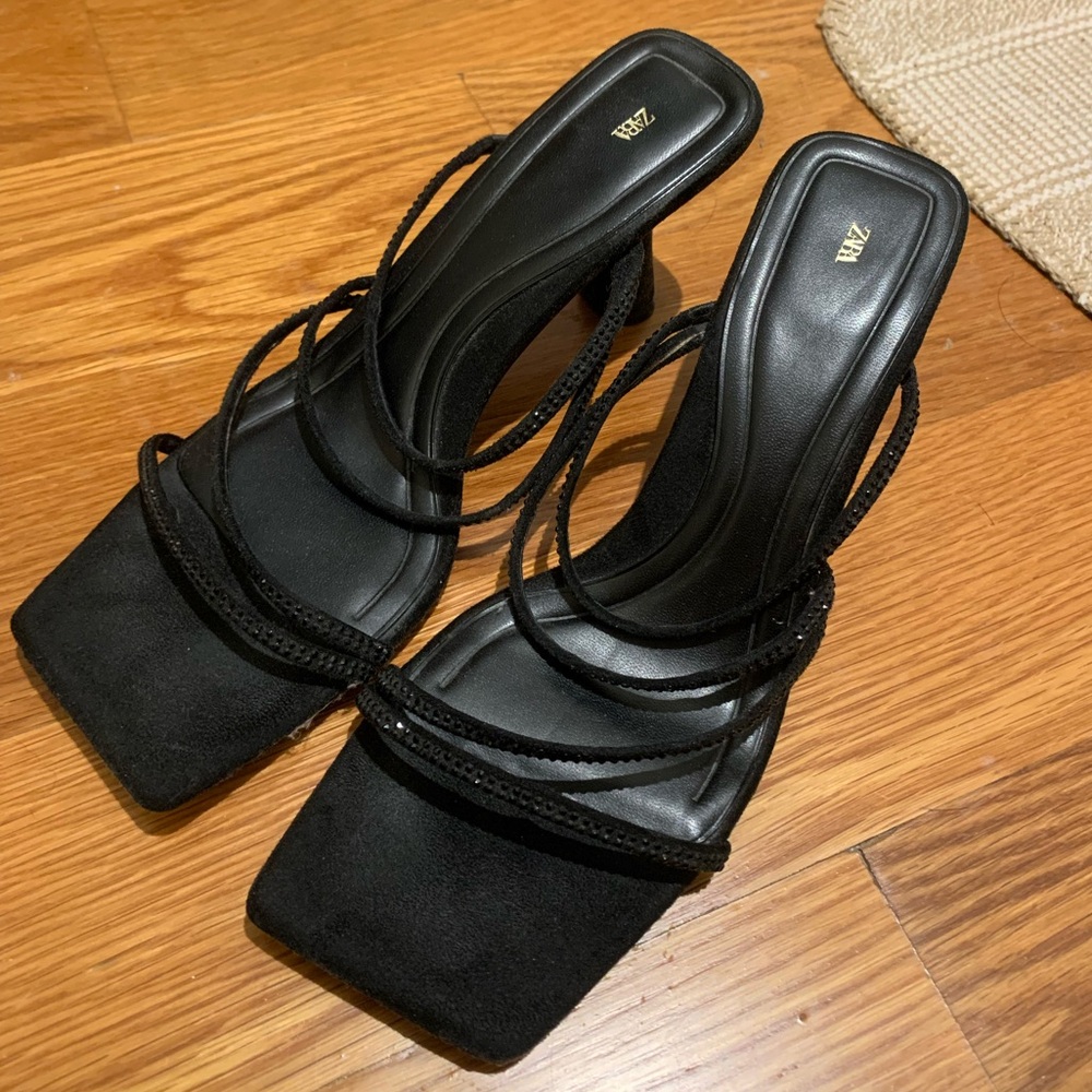 Zara heel in EU 38/ 24.5 cm